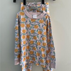 Hanna Andersson Pink Citrus Print Pajama Set with Yellow Lemons